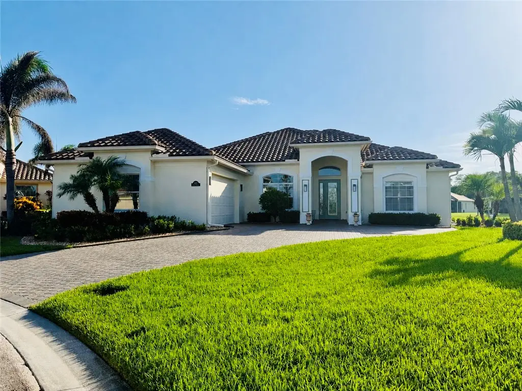 8225 Heather Court, Vero Beach, FL 32967 - #1
