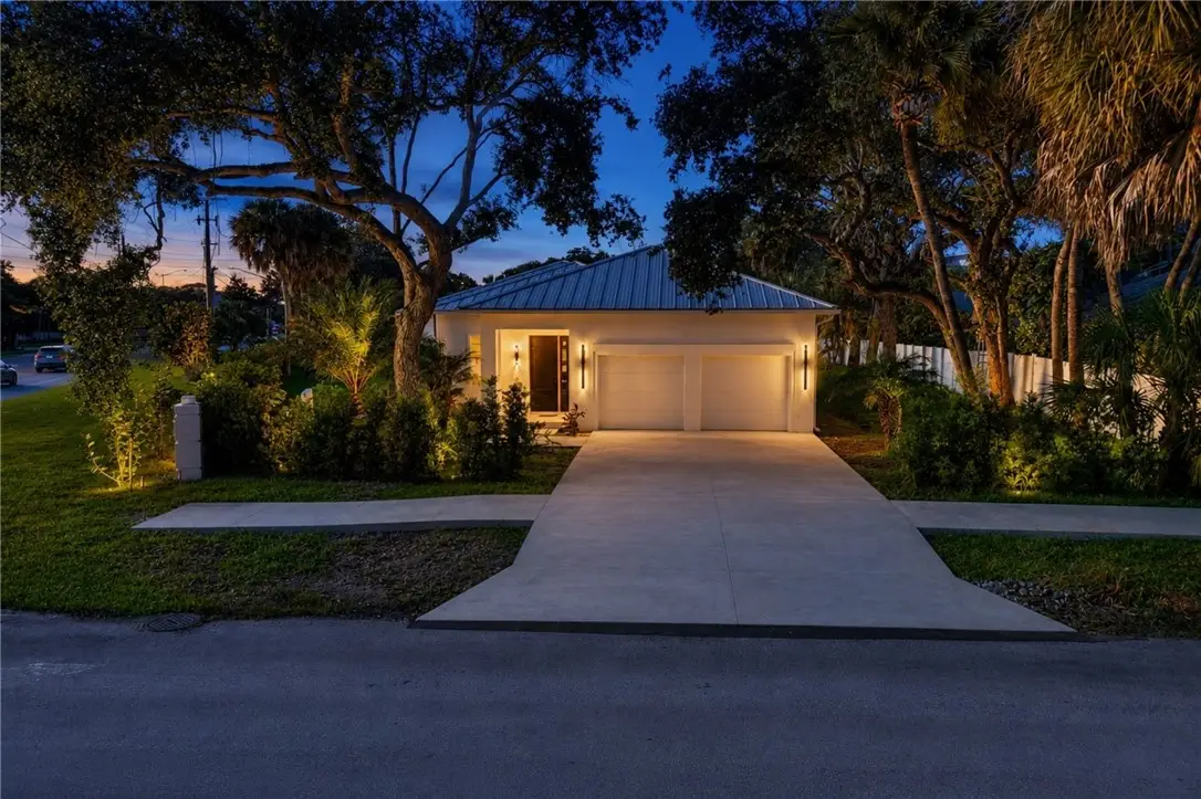901 Jasmine Lane, Vero Beach, FL 32963 - #1