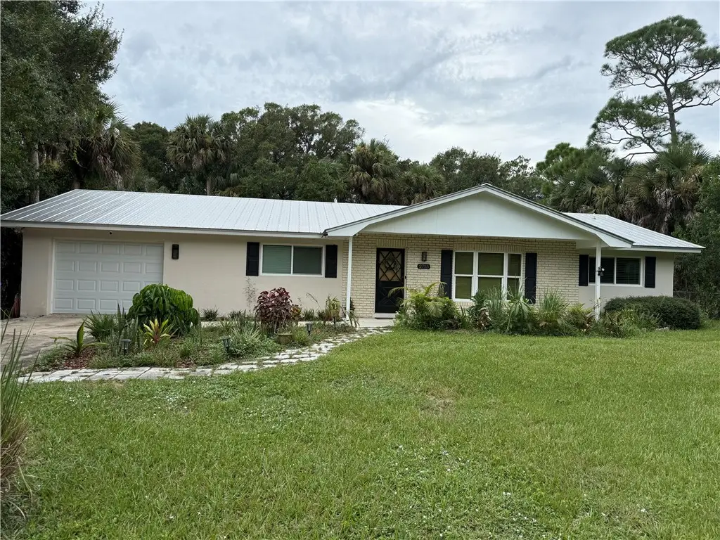 2755 53rd Avenue, Vero Beach, FL 32966 - #1