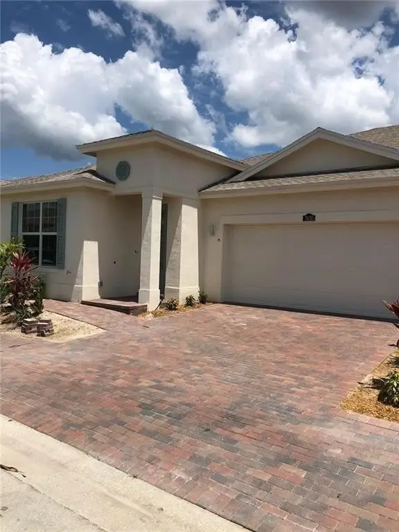 7432 Oakridge Place, Vero Beach, FL 32966 - #2