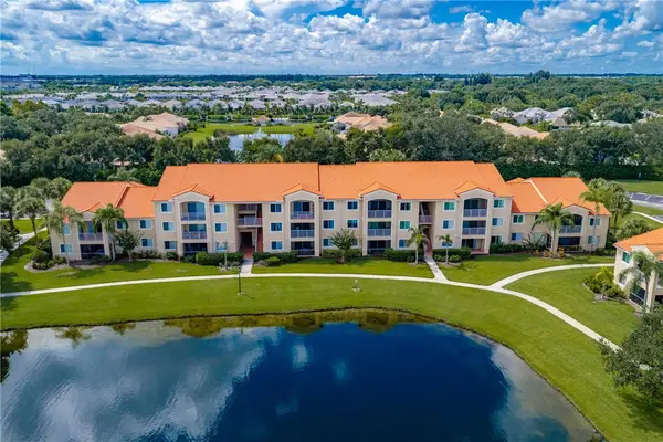 1590 S 42nd Circle #208, Vero Beach, FL 32967
