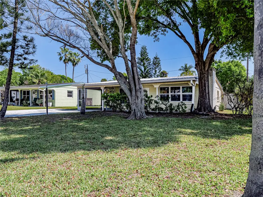 1620 5th Avenue, Vero Beach, FL 32960 - #1