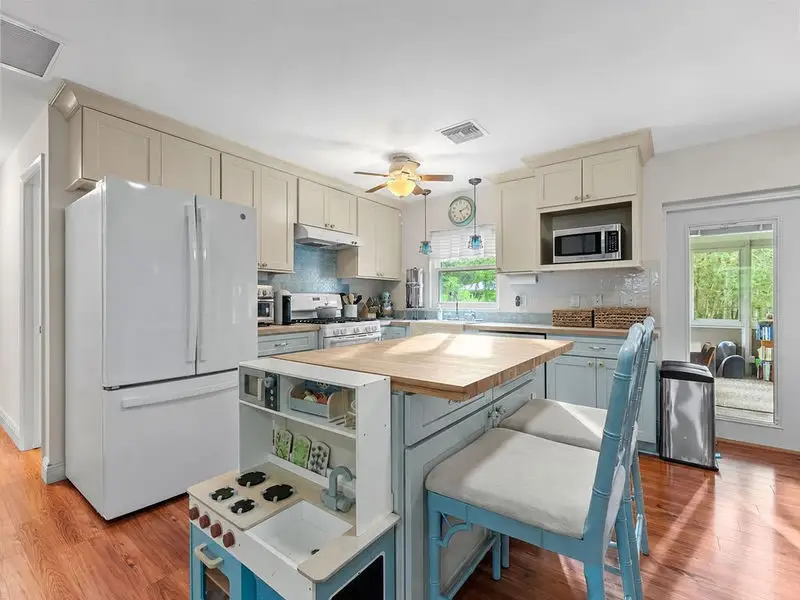 1118 42nd Avenue, Vero Beach, FL 32960 - #2