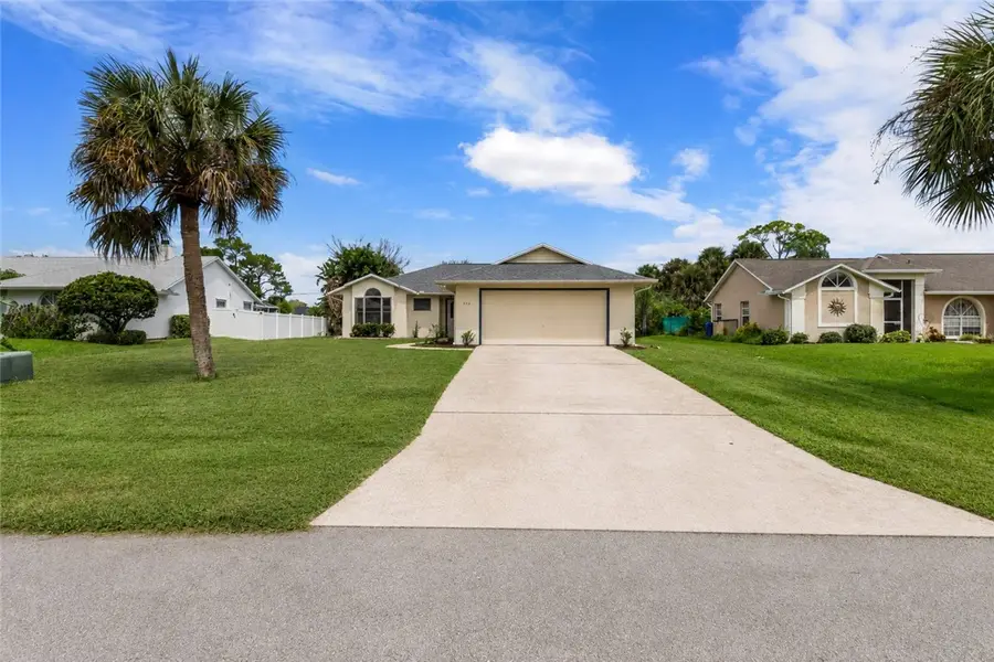 538 Alamanda Avenue, Sebastian, FL 32958 - #2
