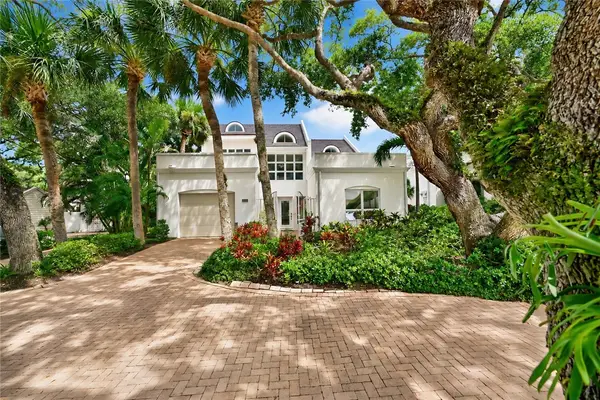8303 Chinaberry Road #8303, Vero Beach, FL 32963