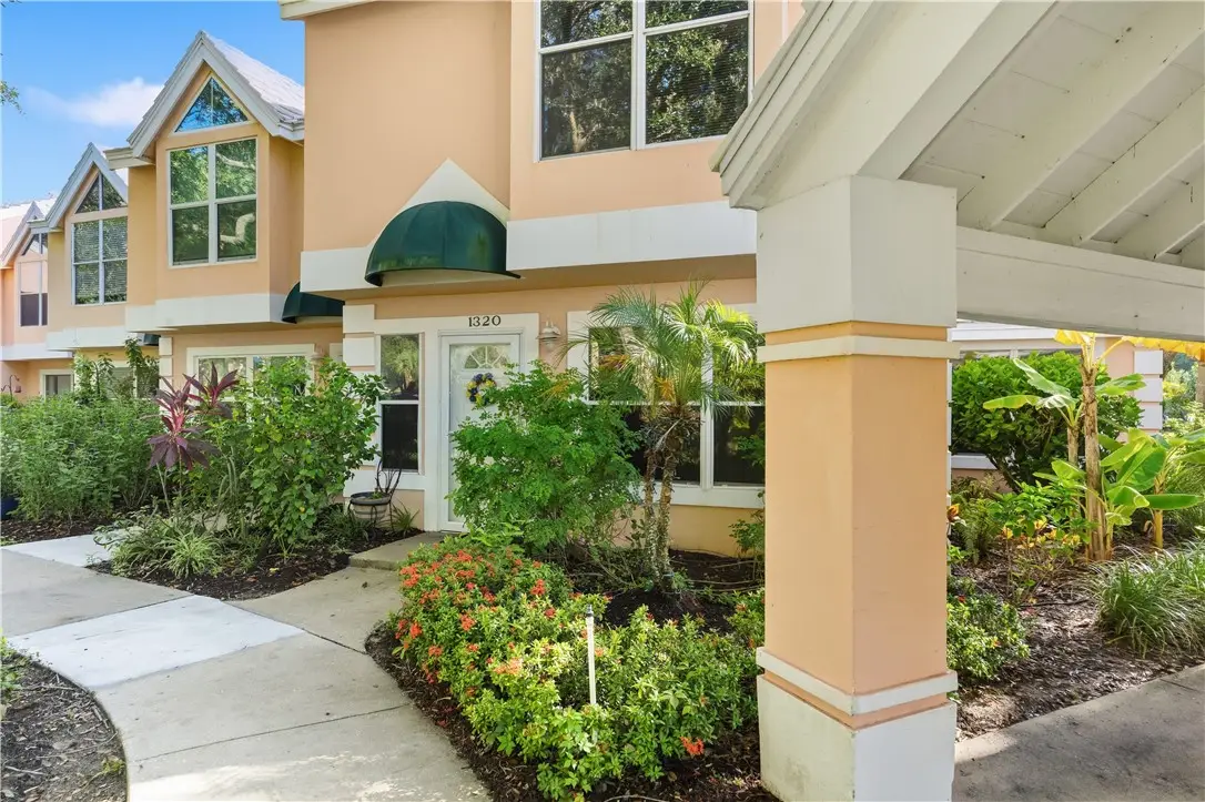 1320 Coral Park Lane #301, Vero Beach, FL 32963 - #1