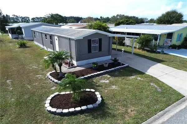 620 Papaya Circle, Barefoot Bay, FL 32976