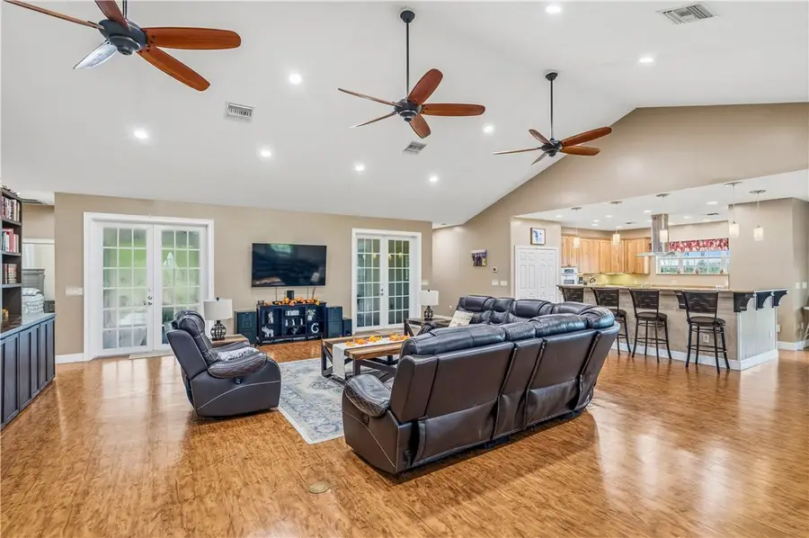 6045 21st Street Sw, Vero Beach, FL 32968 - #3