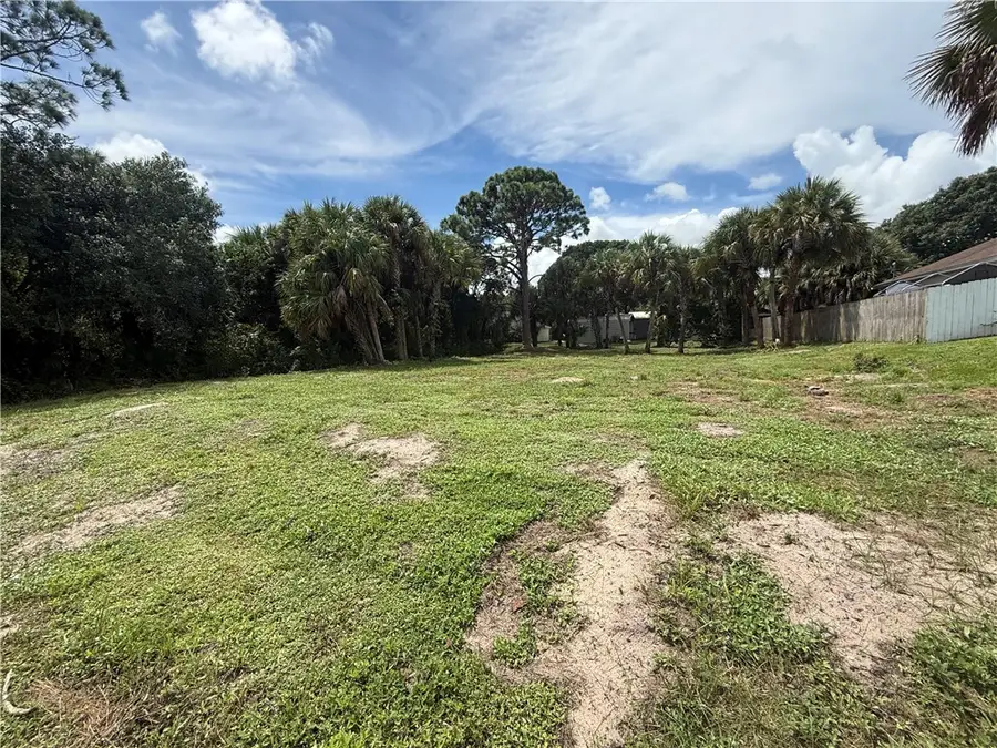 7815 105th Court, Vero Beach, FL 32967 - #3