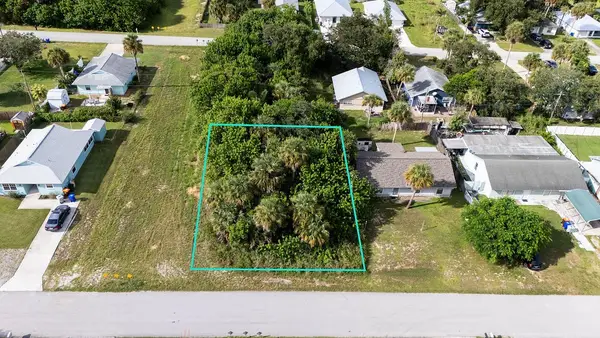 1330 3rd Avenue, Vero Beach, FL 32960