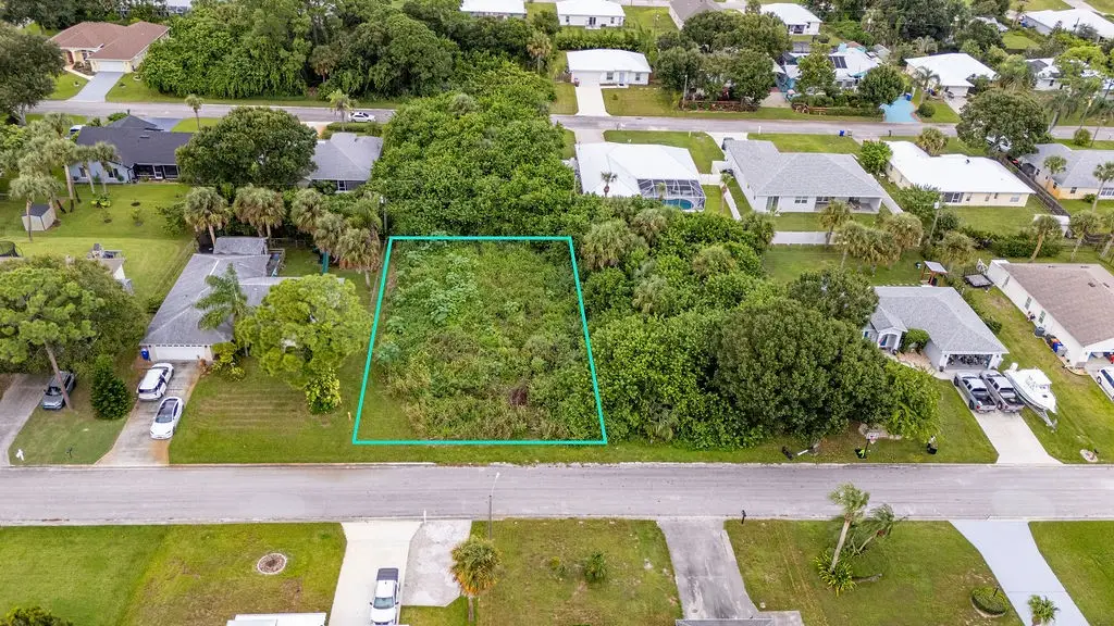 1126 19th Street Sw, Vero Beach, FL 32962 - #1