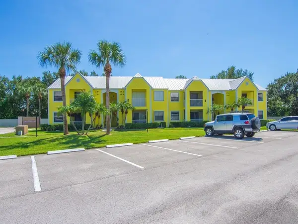 1130 3rd Avenue #101, Vero Beach, FL 32960