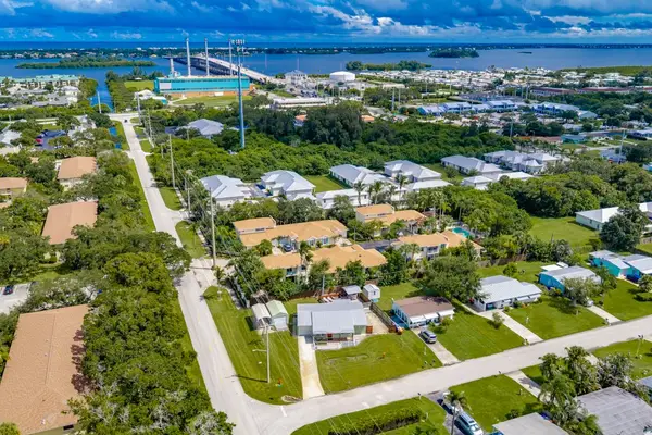 Address Withheld By Seller, Vero Beach, FL 32960