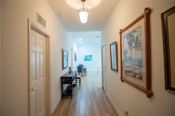 876 Greenleaf Circle, Vero Beach, FL 32960