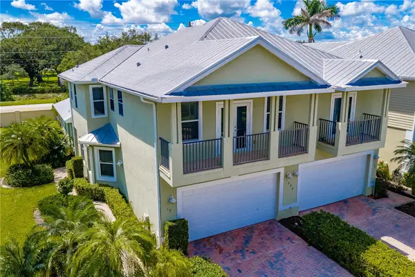1835 Bridgepointe Circle #17, Vero Beach, FL 32967