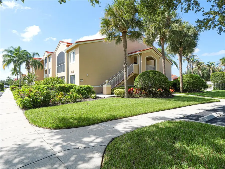 1550 S 42nd Circle #112, Vero Beach, FL 32967 - #3