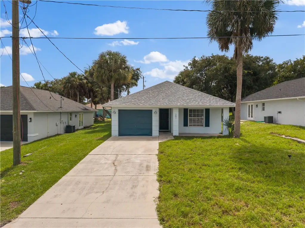 241 12th Street Sw, Vero Beach, FL 32962 - #1