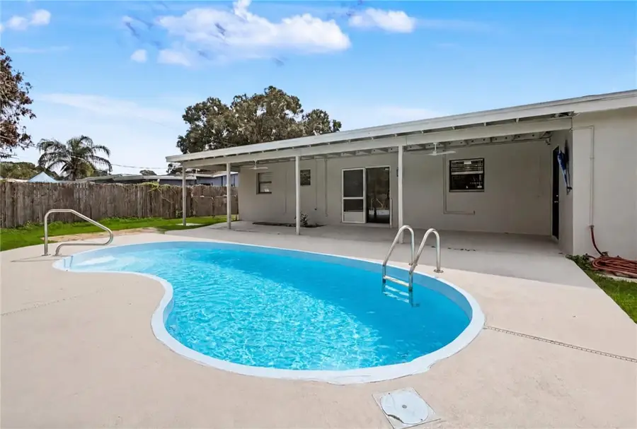2424 1st Place Sw, Vero Beach, FL 32962 - #2