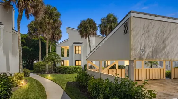2165 Galleon Drive #H2, Vero Beach, FL 32963
