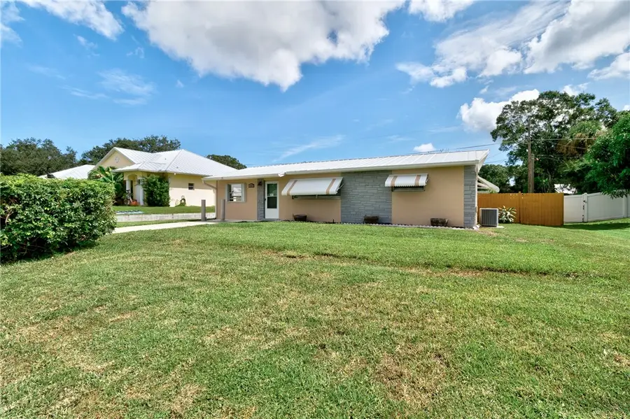 425 Easy Street, Sebastian, FL 32958 - #2