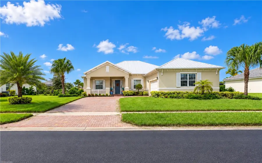2534 Saint Lucia Circle, Vero Beach, FL 32967 - #3