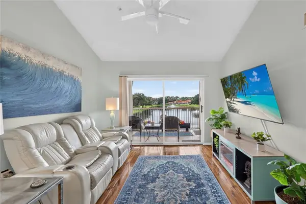 1610 N 42nd Circle #308, Vero Beach, FL 32967