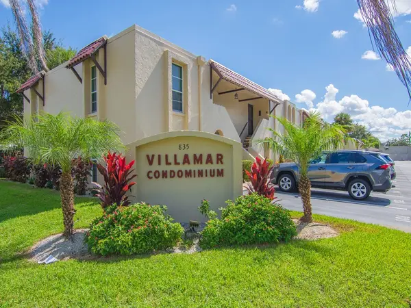 835 18th Street #206, Vero Beach, FL 32960