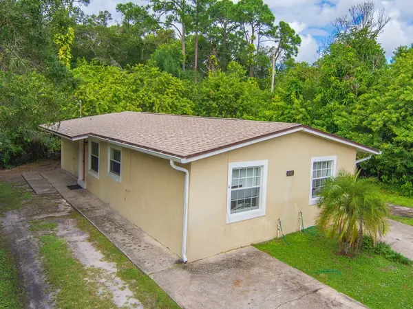 4485 35th Avenue, Vero Beach, FL 32967