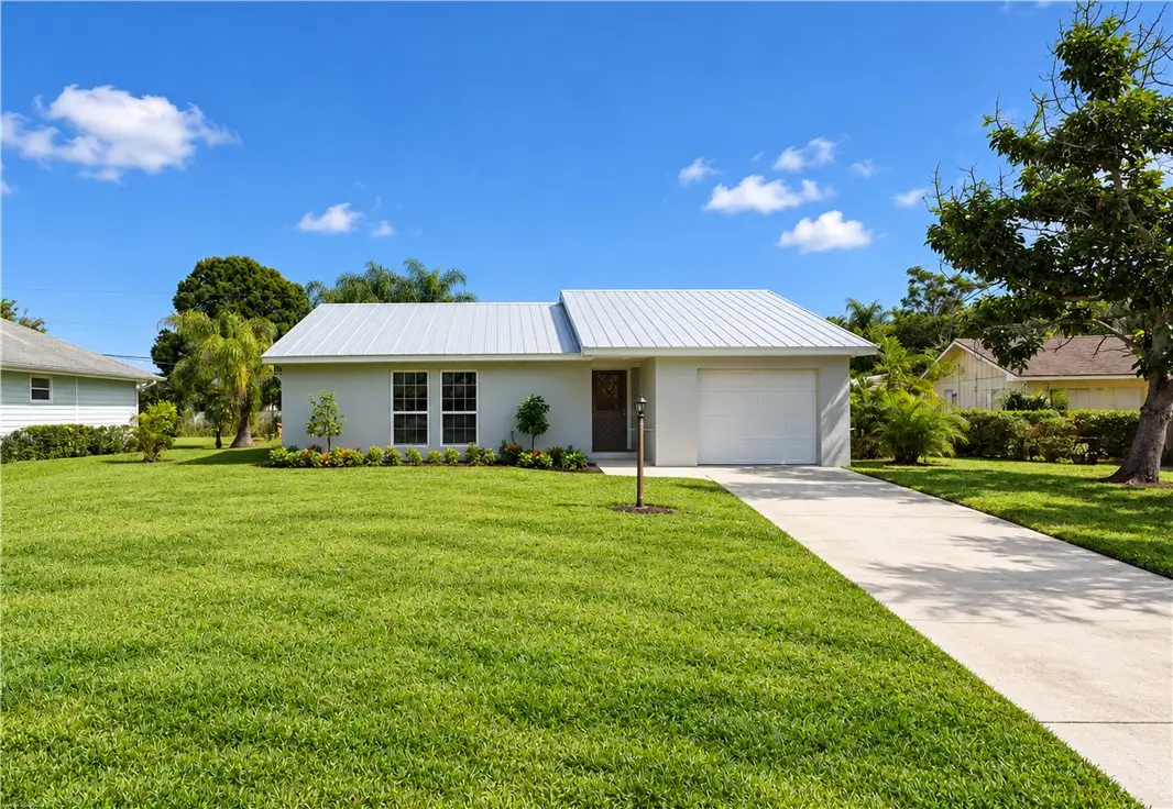 120 10th Avenue, Vero Beach, FL 32962 - #1