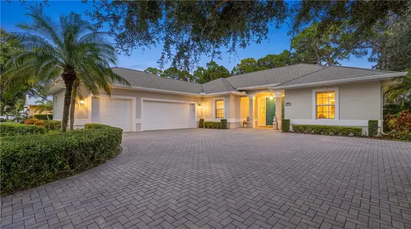 6720 49th Court, Vero Beach, FL 32967