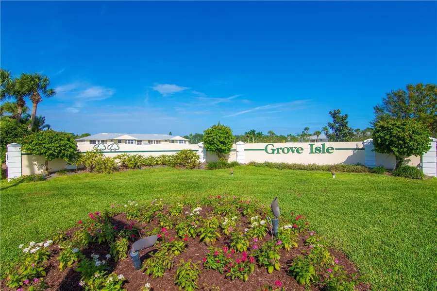 210 N Grove Isle Circle, Vero Beach, FL 32962 - #2