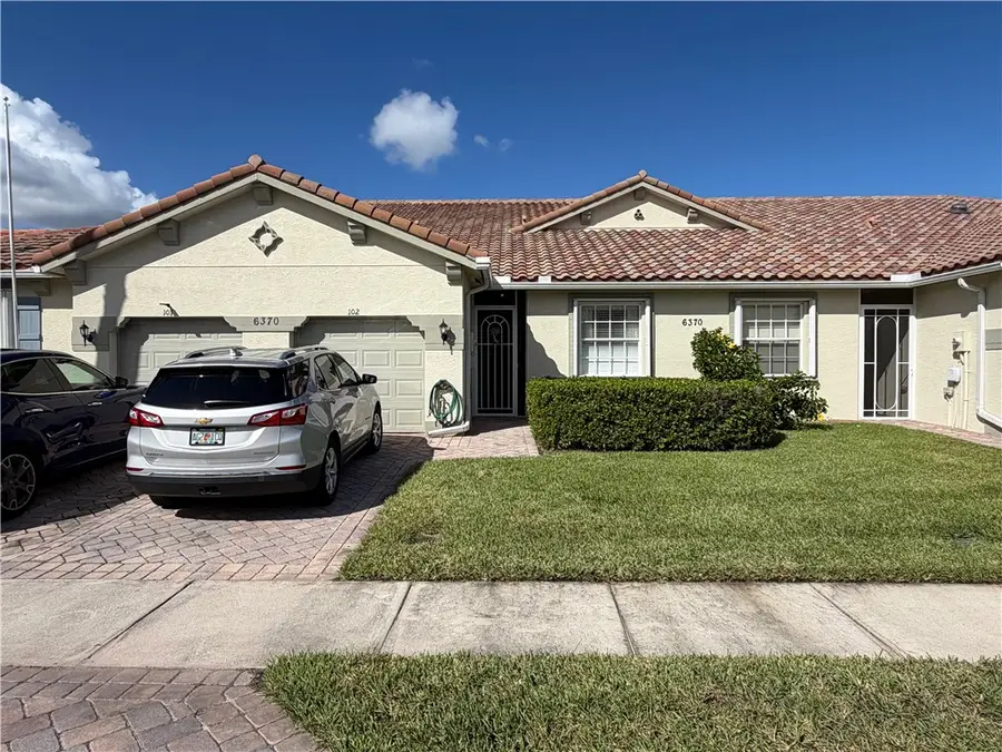 6370 Oxford Circle #102B, Vero Beach, FL 32966 - #2