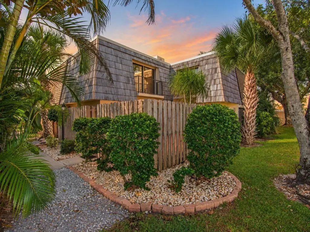 1170 6th Avenue #2B, Vero Beach, FL 32960 - #1