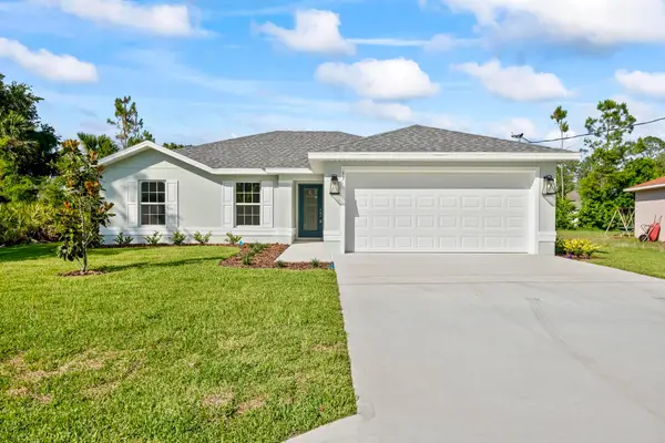 53 Pine Crest Ln, Palm Coast, FL 32164