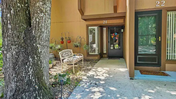 21 Mid Pines Circle, Palm Coast, FL 32137