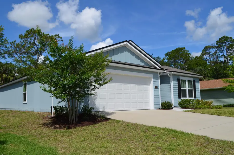 35 Putter Dr., Palm Coast, FL 32164 - #2