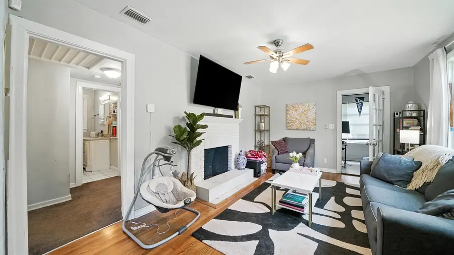 3843 Orlando Cir, Jacksonville, FL 32207 - #3