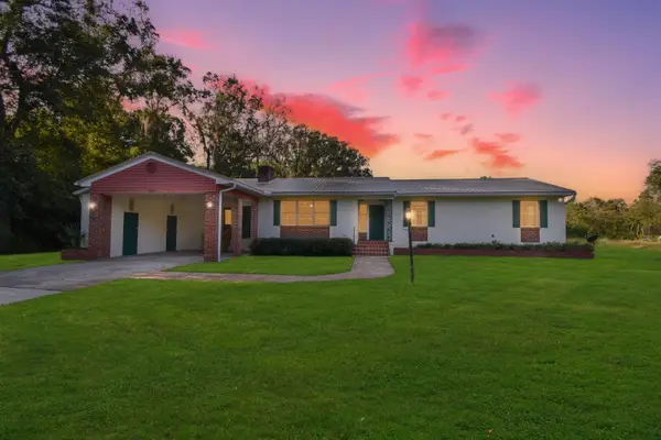 105 W Vivian Drive, Hastings, FL 32145