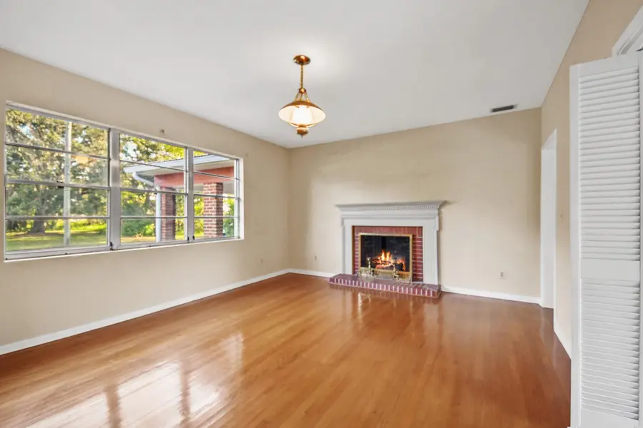 105 W Vivian Drive, Hastings, FL 32145 - #2