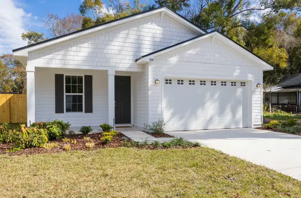 524 N Cypress Ave, Green Cove Springs, FL 32043