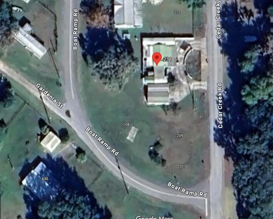 211 Cedar Creek Rd, Palatka, FL 32177 - #3