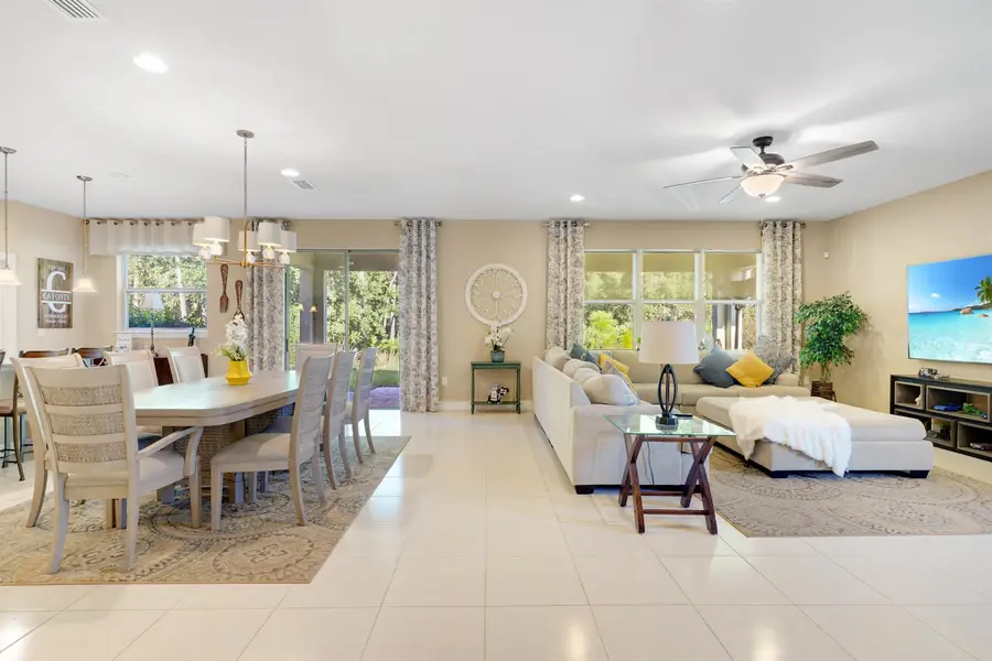 247 Los Alamos St, Saint Augustine, FL 32095 - #2