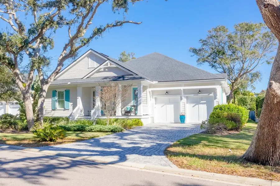 522 Ridgeway Rd, Saint Augustine, FL 32080 - #2