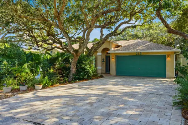 213 Fifth St, St Augustine, FL 32084