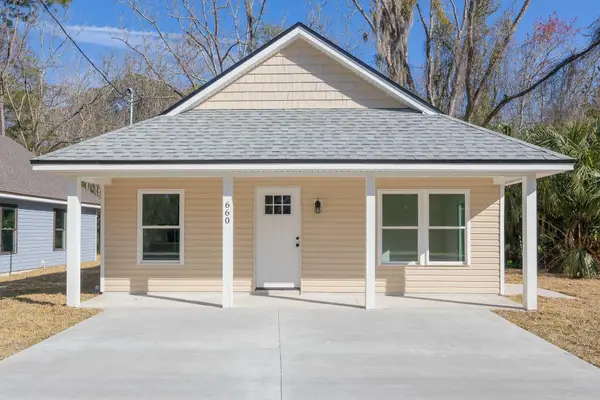 660 S St Johns St, St Augustine, FL 32084