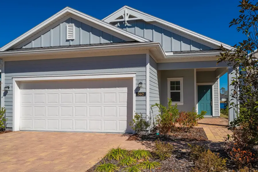 562 Lake Sinclair St, Saint Augustine, FL 32084 - #2