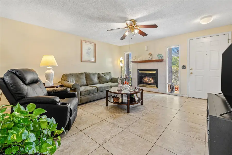 322 Palmwood Ct, Middleburg, FL 32068 - #3