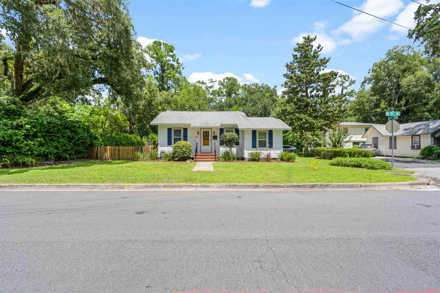 716 NE 10th Ave, Gainesville, FL 32601 - #2
