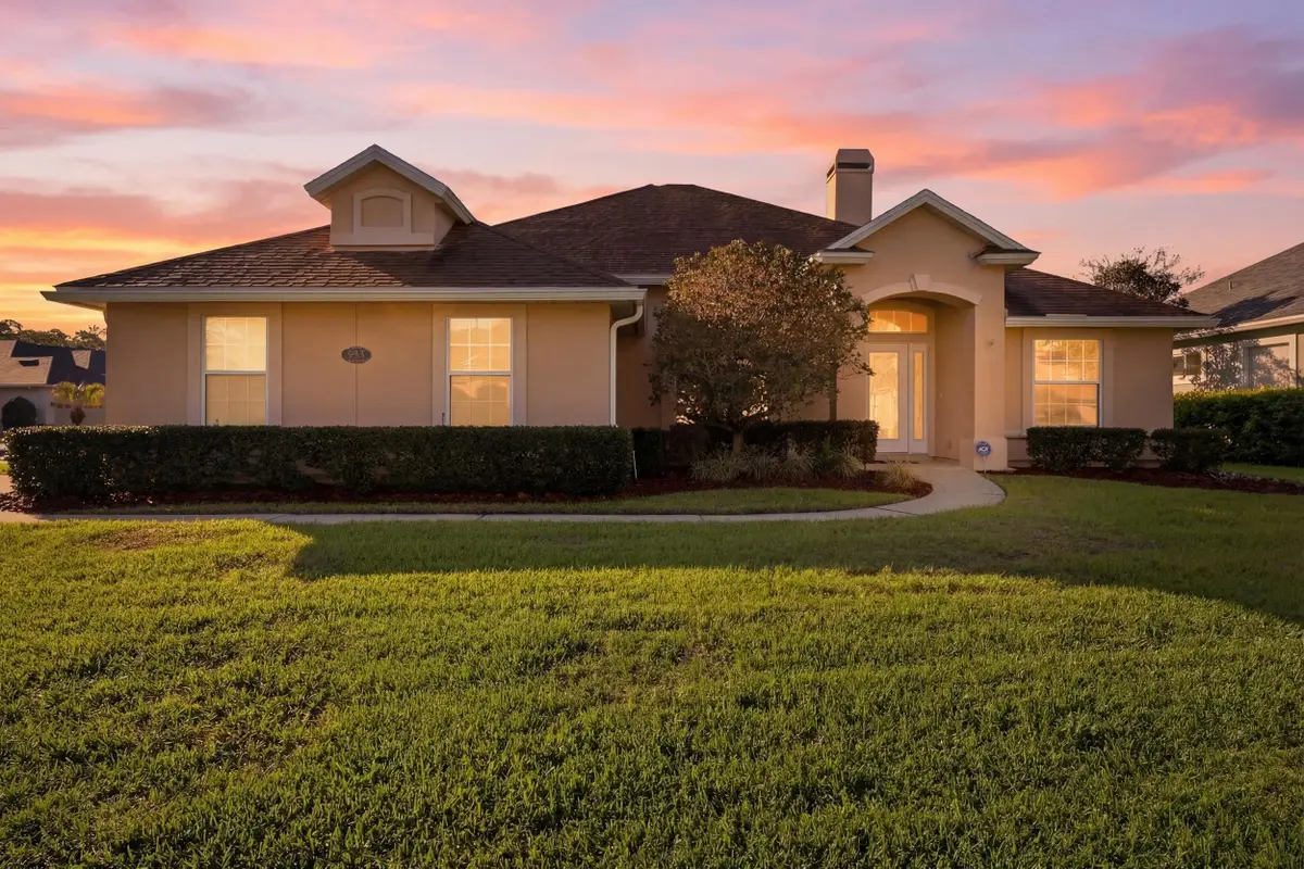 933 Oxford Dr, Saint Augustine, FL 32084 - #1