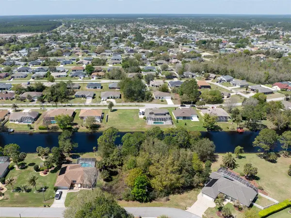 37 W Ludlow Lane, Palm Coast, FL 32137